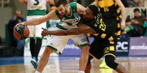 Με την έδρα του Άρη και τα γκολ στη Σουηδία