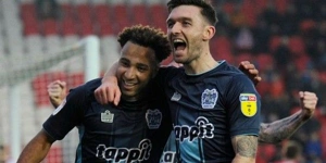League Two: Επιστρέφει στις νίκες η Μπέρι