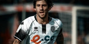 Serie B Ιταλίας: Γκολ και θέαμα στην Τσεζένα