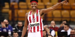 Euroleague: Νίκη και αγκαλιάζει τα πλέι οφ ο Ολυμπιακός