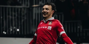 League One: Μιλούν οι επιθέσεις στο Ρέξαμ