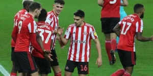 Συνεχίζουν με νίκες Σάντερλαντ, Λούτον και Λίνκολν