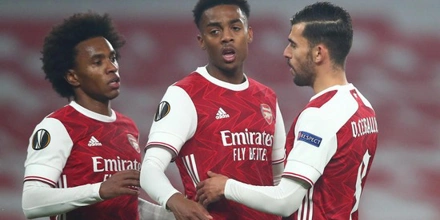 UEFA Europa League: Με την πλάτη στον τοίχο η Άρσεναλ