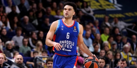 Euroleague: Συνεχίζει τις πειστικές εμφανίσεις η Αναντολού Εφές elijah-bryant-anadolu-efes.jpg