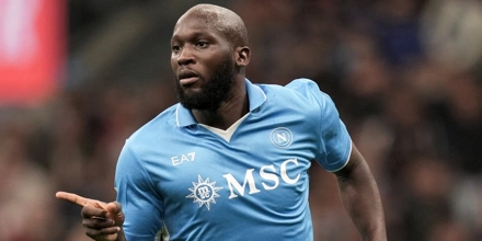 Serie A: Μένει κορυφή η Νάπολι lukaku-napoli.jpg
