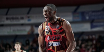 Lega Basket A: Εμπιστοσύνη στη φορμαρισμένη Βενέτσια mfiondu-kabengle-venezia.jpg