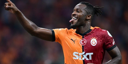 Σούπερ ευρωπαϊκή τριάδα σε απόδοση 15.34! michy-batsuayi-galatasaray.jpg