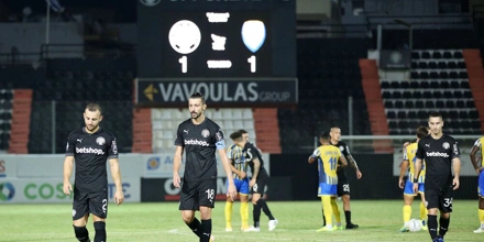 Μακροχρόνια Super League 1: Υποβιβασμός & κορυφαία επαρχιακή ομάδα