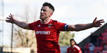 League Two: Υψηλό σκορ στο Σουίντον ollie-clerke-swindon.jpg
