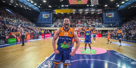 BBL: Με τη δύναμη της έδρας η Ροστόκ rostock-seawolves.jpg