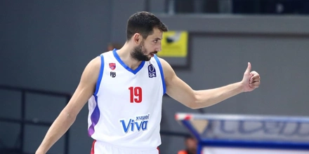 Basket League: Ανταγωνιστικός ο Πανιώνιος στον τελικό κατάταξης saloustros-panionios.jpg