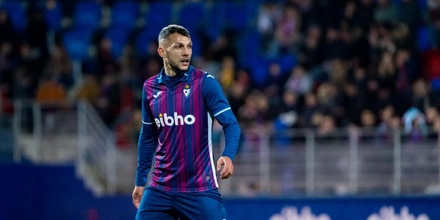 Segunda Division Ισπανίας: Βλέπει άνοδο η Έιμπαρ