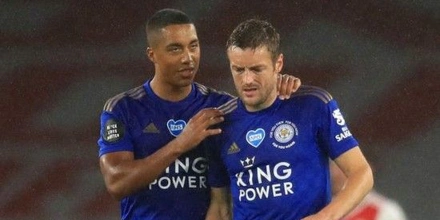 Premier League: Καίγεται για τη νίκη η Λέστερ