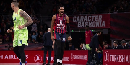 Liga Endesa: Νίκη οκτάδας για την Μπασκόνια trent-forrest-baskonia.jpg