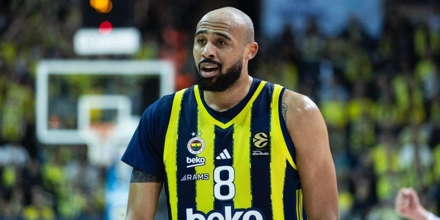 tucker-fenerbahce.jpg