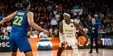 Liga Endesa: Αντιστέκεται η Ουνικάχα Μάλαγα unicaja-malaga.jpg