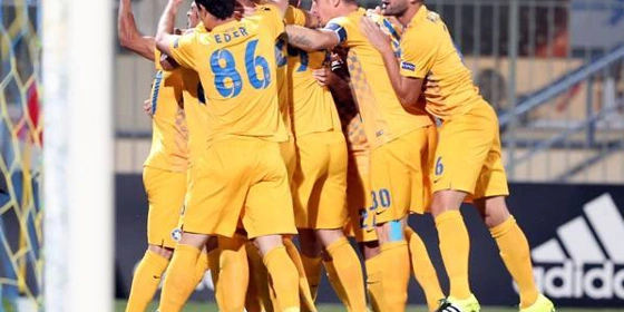 Παρέα με Αστέρα Τρίπολης και Ραπίντ Βιέννης