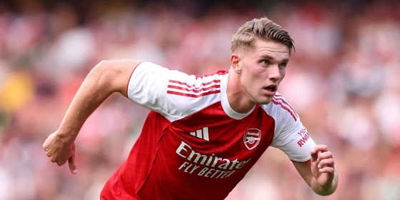 Μένει κορυφή η Άρσεναλ