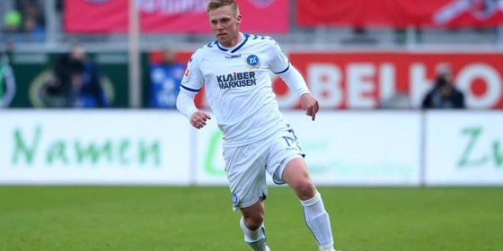 Bundesliga II: Ξαφνικά στα πλάνα μας η Καρλσρούη
