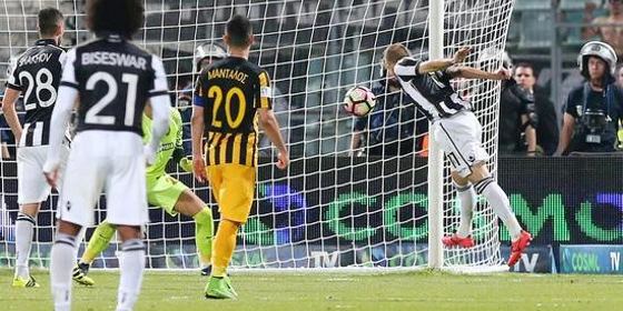Πρωταθλητής Super League: Γιατί ΑΕΚ, γιατί ΠΑΟΚ, γιατί κανείς τους