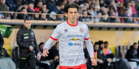 Serie B: Ομάδα του Over η Σουντιρόλ