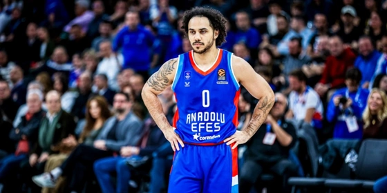 Euroleague: Αντέχει στο Βελιγράδι η Αναντολού Εφές