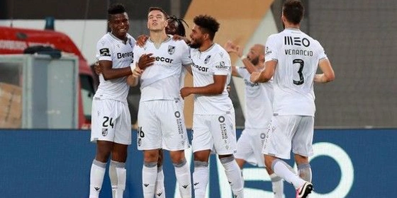 Στήριξη σε Γκιμαράες, Έμπολι και Μπράγκα