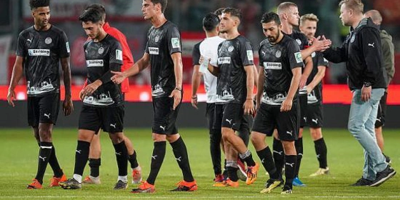 Regionalliga: Στο χείλος του γκρεμού η Βάτενσαϊντ