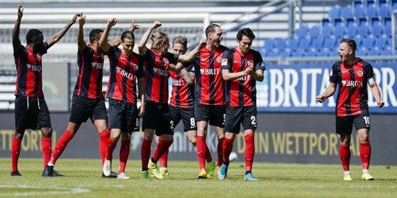 2. Bundesliga: Επικίνδυνη στο ανοικτό παιχνίδι η Βέχεν Βισμπάντεν