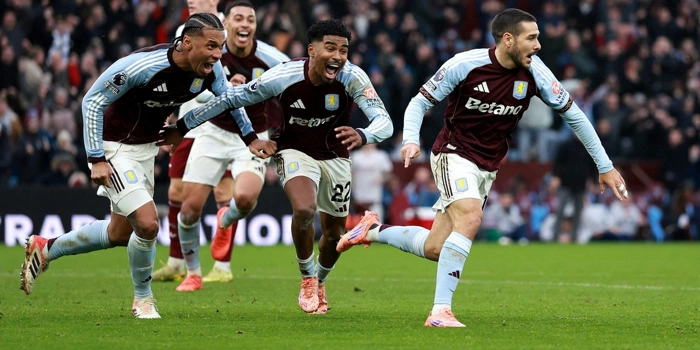 Premier League: Σκοράρουν Άστον Βίλα και Μάντσεστερ Γιουνάιτεντ