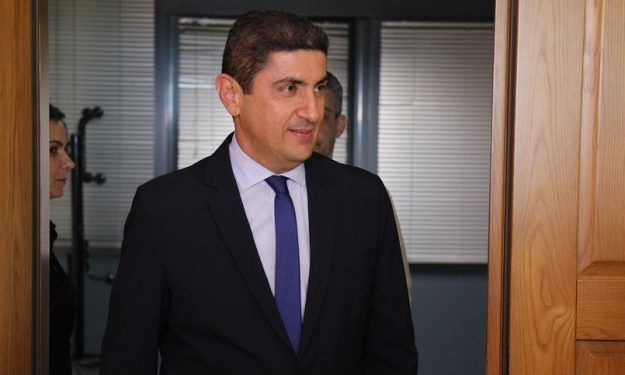 Προγνωστικά Προβλέψεις Στοίχημα Ελλάδα ποδόσφαιρο Υφυπουργός Αθλητισμού 2020 Λευτέρης Αυγενάκης