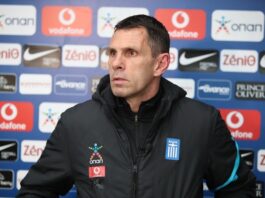 Γκουστάβο Πογέτ Προπονητής Ελλάδας